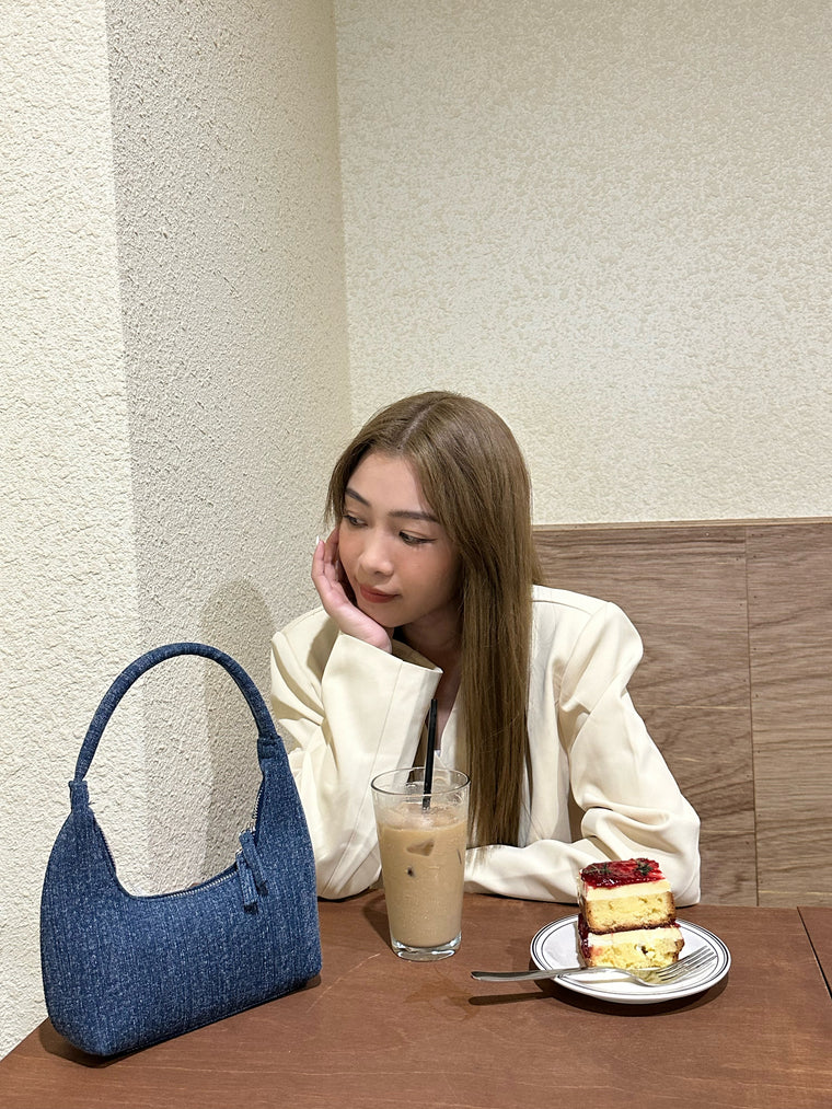 Dumpling Shoulder Bag