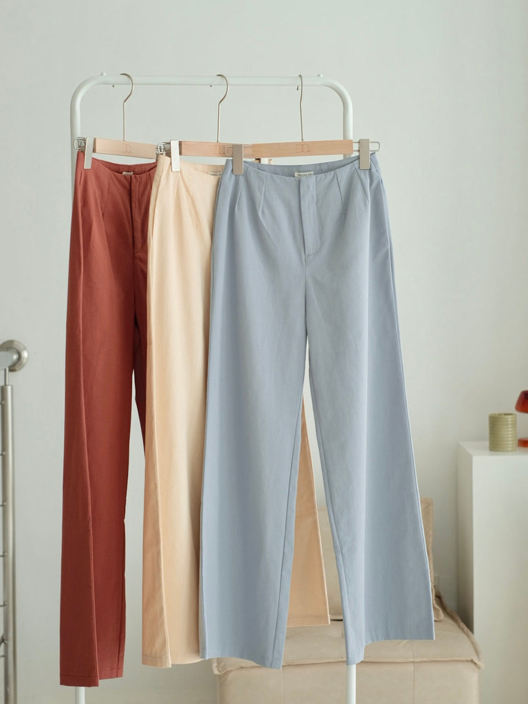 Cloudy Trouser (Brick Red)
